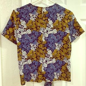 Ann Taylor Beautiful blouse